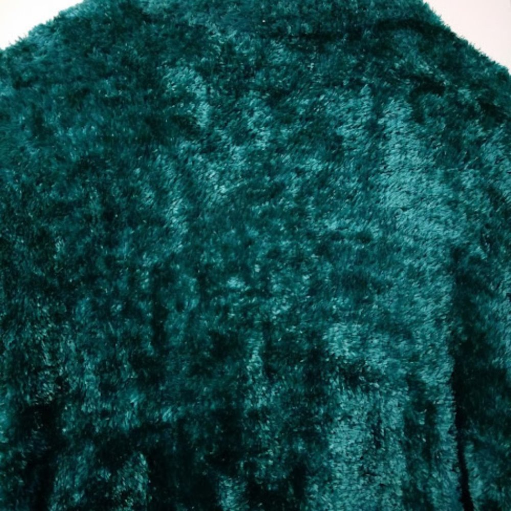 Lou & Grey Women's Velvet Eyelash Sweater - Picture 5 of 5